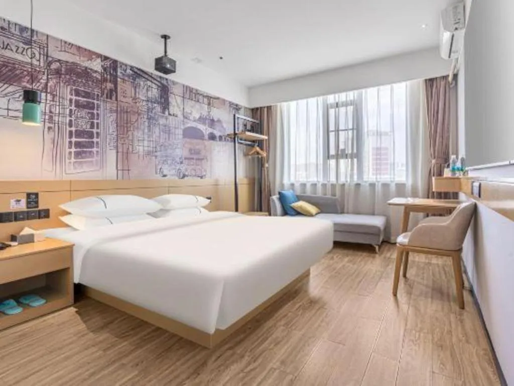 Bed in City Comfort Inn Kunming Xi'an Kang Road