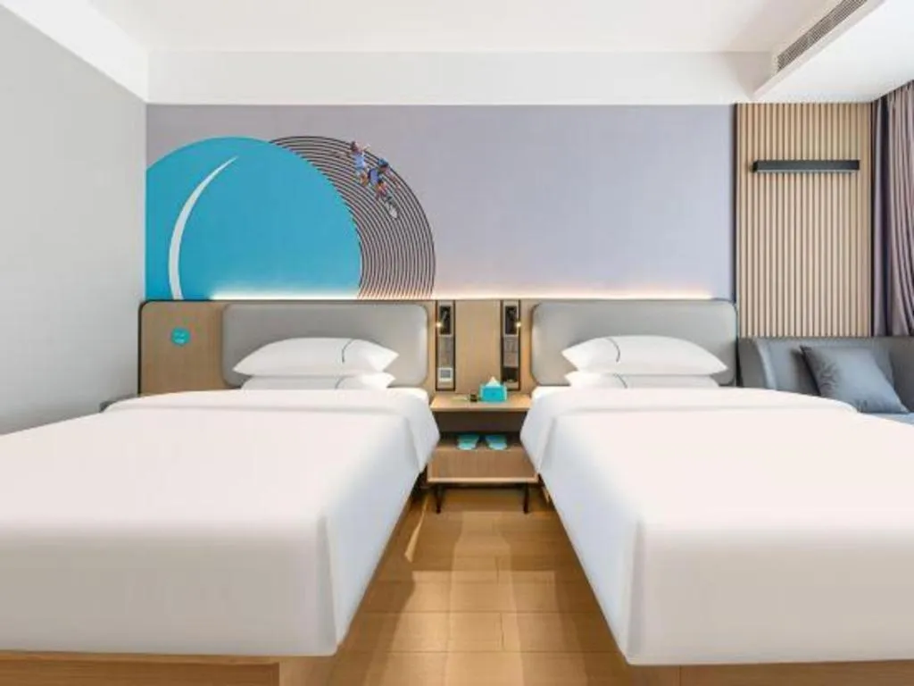 Bed in City Comfort Inn Kunming Xi'an Kang Road