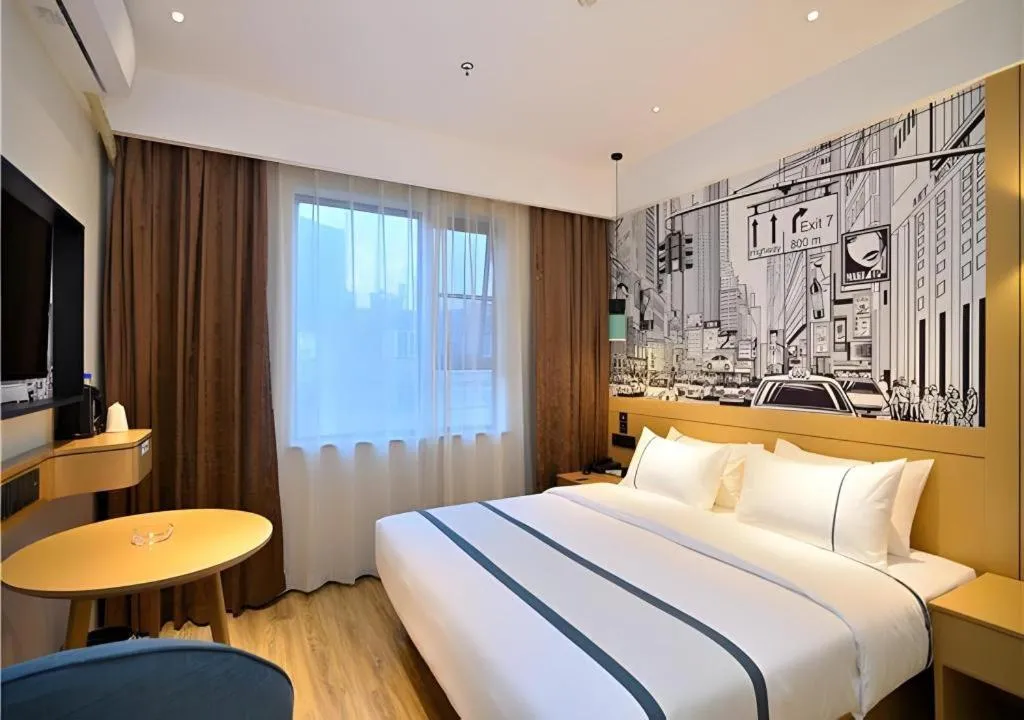 Bed in City Comfort Inn Kunming Xi'an Kang Road