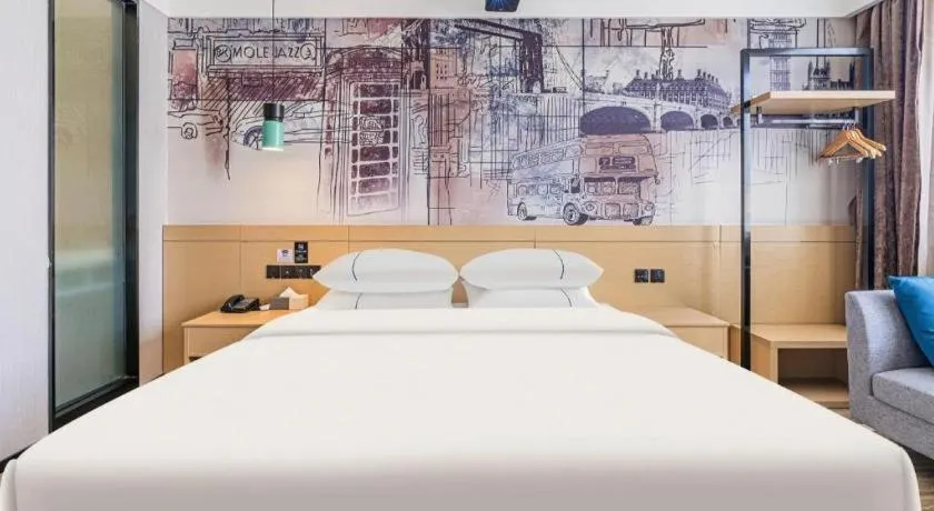 Bed in City Comfort Inn Kunming Xi'an Kang Road