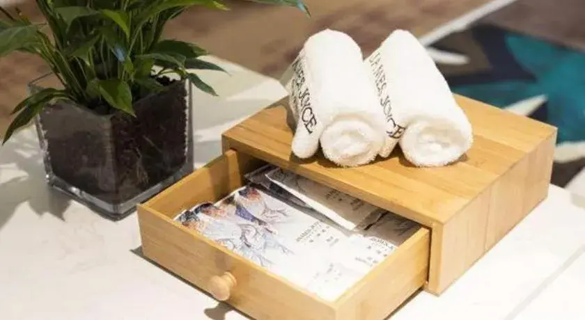 James Joyce Coffetel Zhengzhou Beilong Wetland Park James Joyce Coffetel Zhengzhou Beilong Wetland Park