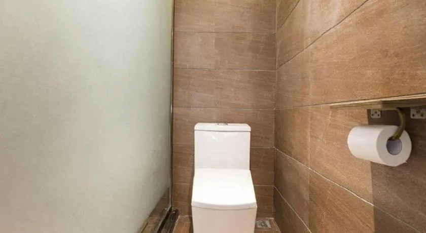 James Joyce Coffetel Zhengzhou Beilong Wetland Park