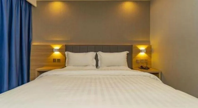Bed in 7 Days Premium Hotel Hangzhou West lake Hubin