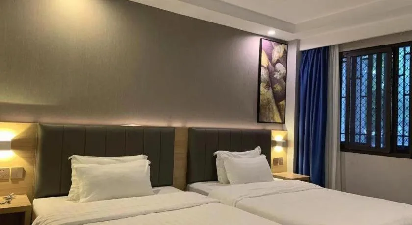 Bed in 7 Days Premium Hotel Hangzhou West lake Hubin