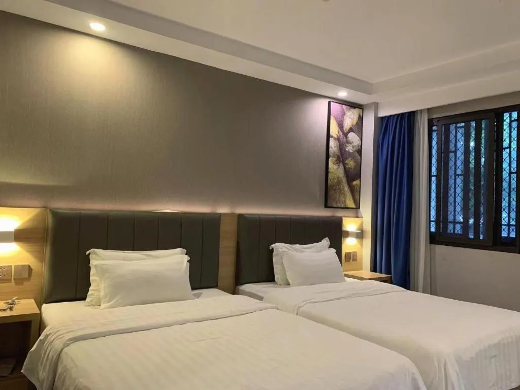Bed in 7 Days Premium Hotel Hangzhou West lake Hubin