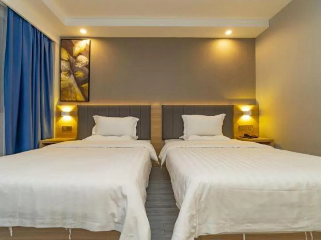 Bed in 7 Days Premium Hotel Hangzhou West lake Hubin