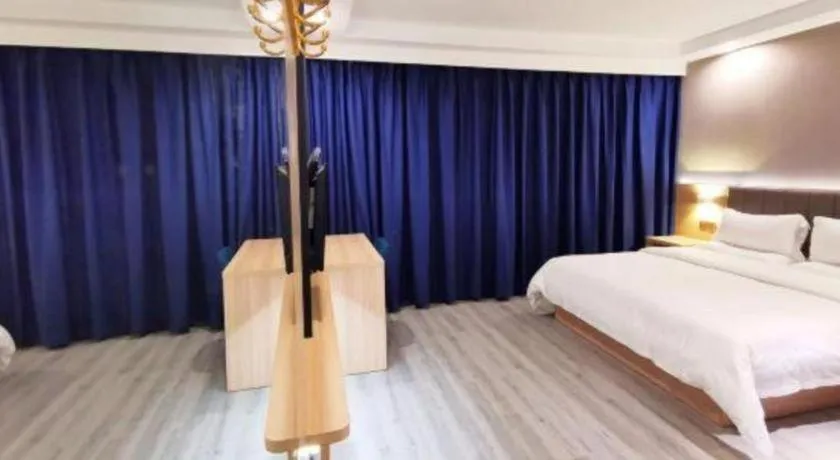 Bed in 7 Days Premium Hotel Hangzhou West lake Hubin