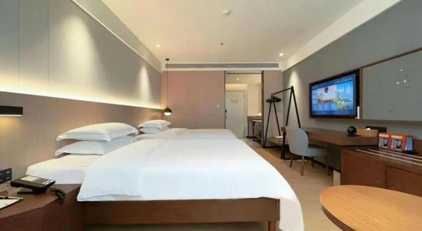 Bed in Campanile Hotel Shenzhen Bay Convention and Exhibition Center