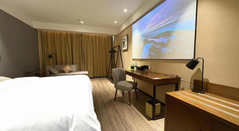 Bed in Campanile Hotel Shenzhen Bay Convention and Exhibition Center