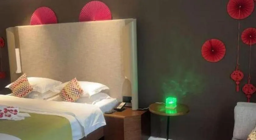 Bed in Campanile Hotel Shenzhen Bay Convention and Exhibition Center