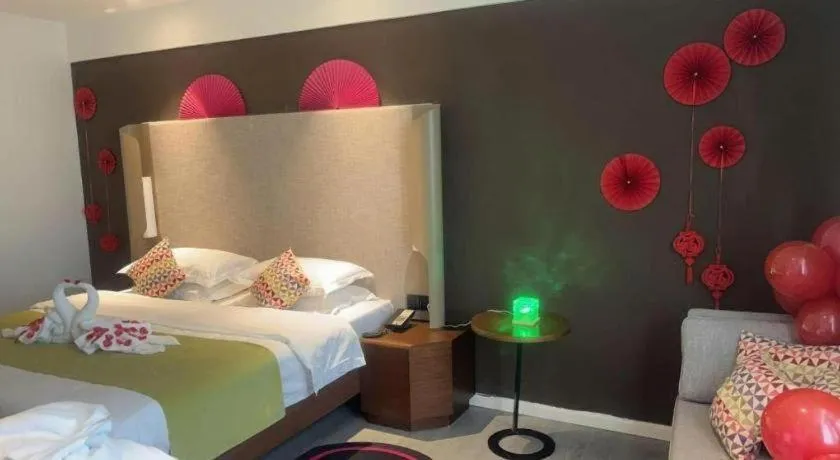 Bed in Campanile Hotel Shenzhen Bay Convention and Exhibition Center