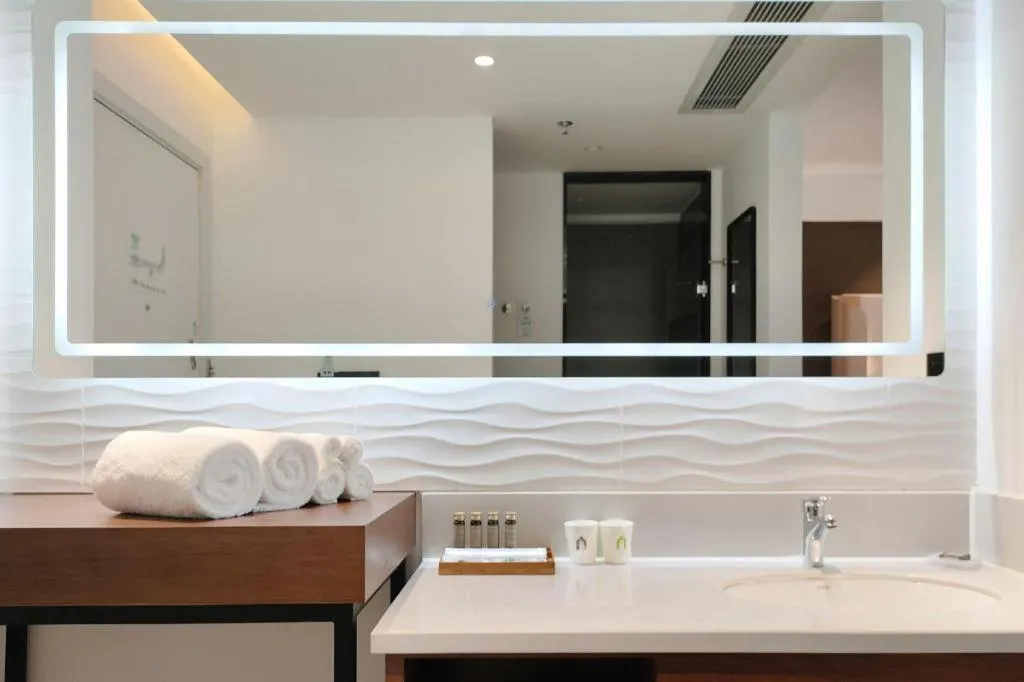 Campanile Hotel Shenzhen Bay Convention and Exhibition Center