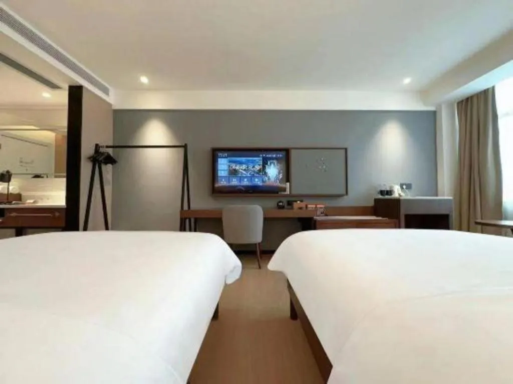 Bed in Campanile Hotel Shenzhen Bay Convention and Exhibition Center