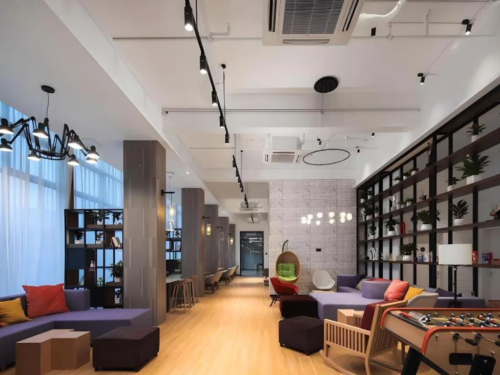 Campanile Hotel Shenzhen Bay Convention and Exhibition Center