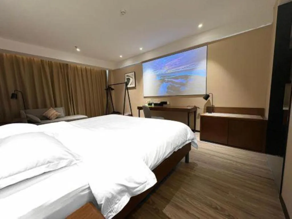 Bed in Campanile Hotel Shenzhen Bay Convention and Exhibition Center