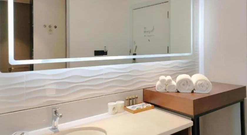 Campanile Hotel Shenzhen Bay Convention and Exhibition Center