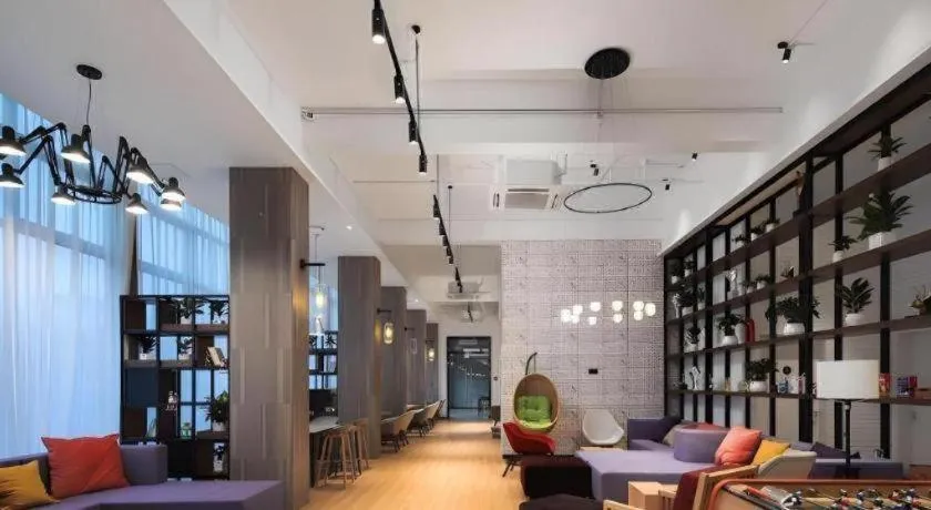 Campanile Hotel Shenzhen Bay Convention and Exhibition Center