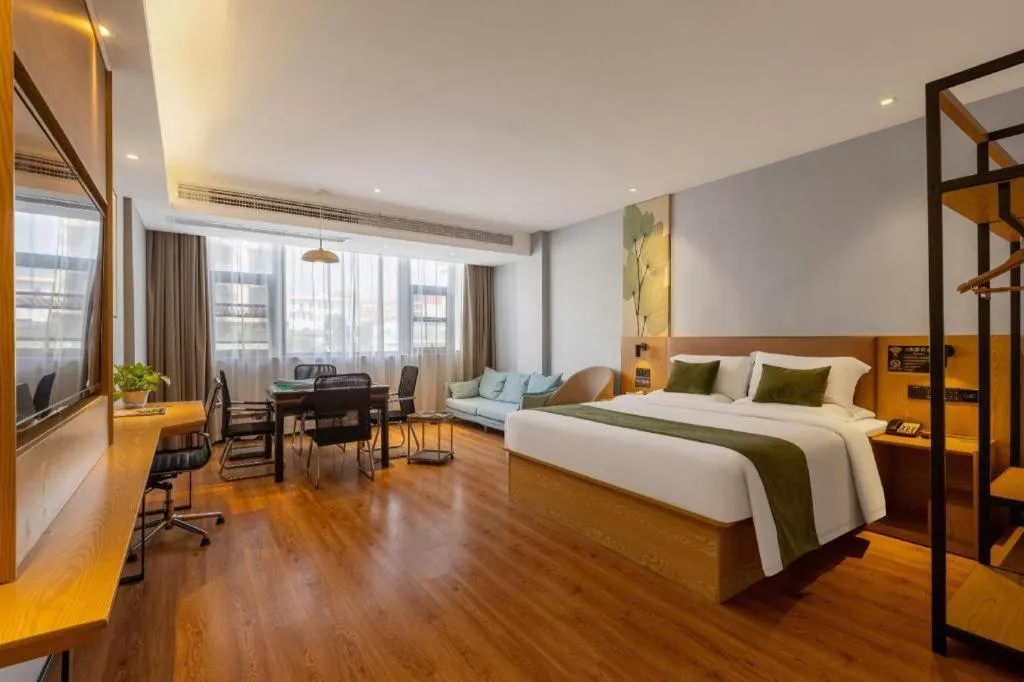 Bed in GreenTree Inn Express Fuzhou Le'an County Government Sijiu Square