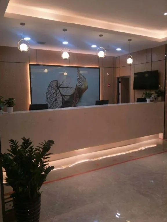 GreenTree Inn Express Fuzhou Le'an County Government Sijiu Square