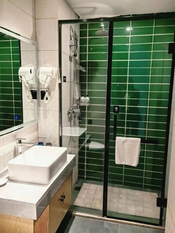 GreenTree Inn Express Fuzhou Le'an County Government Sijiu Square