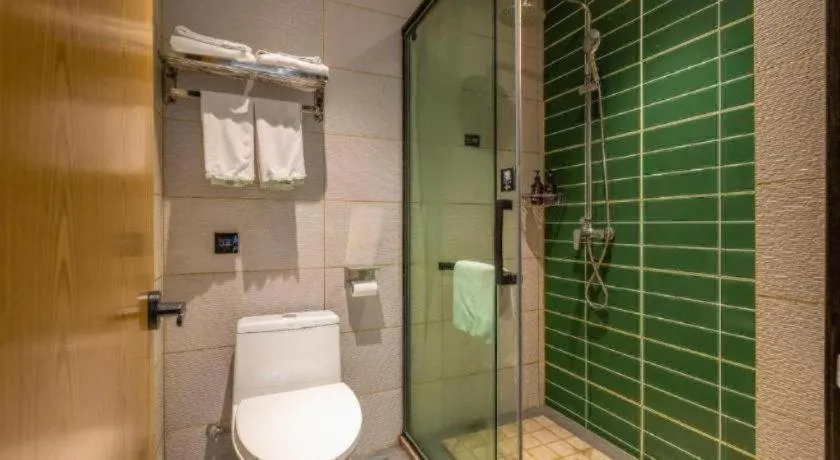 GreenTree Inn Express Fuzhou Le'an County Government Sijiu Square