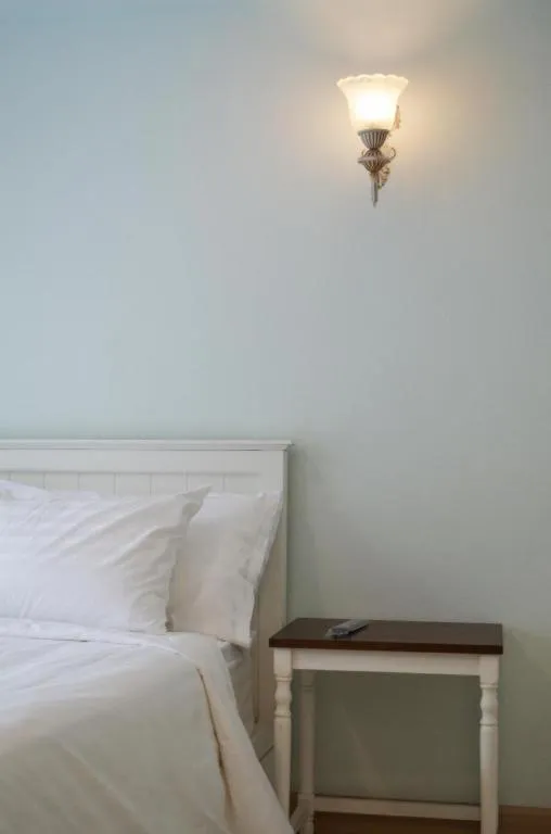 Bed in The Great Winter