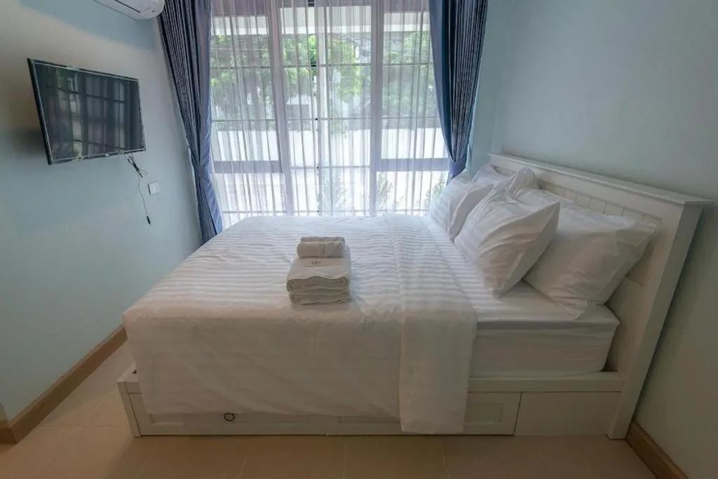 Bed in The Great Winter