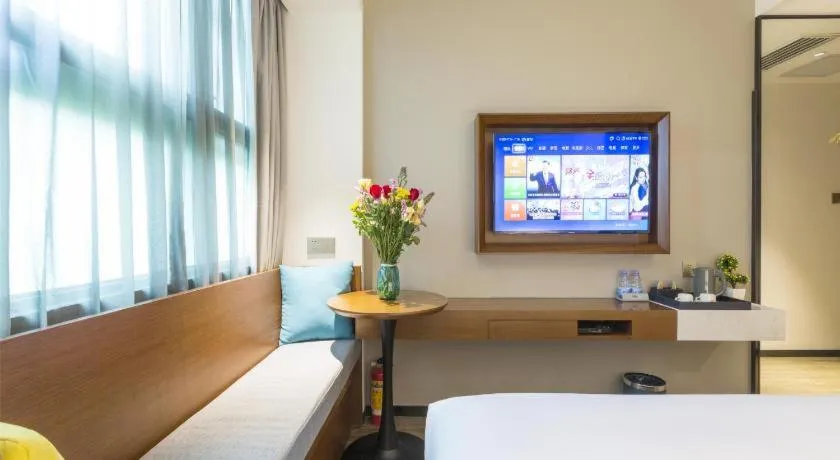 Bed in Borrman Hotel Guangzhou Southern Hospital Meihuayuan Metro Station