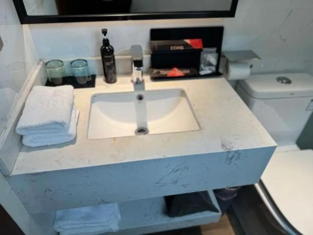 Borrman Hotel Guangzhou Southern Hospital Meihuayuan Metro Station