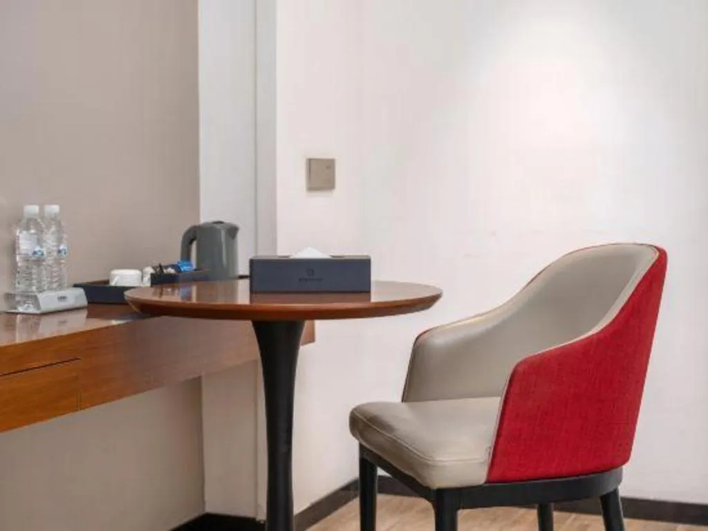 Borrman Hotel Guangzhou Southern Hospital Meihuayuan Metro Station