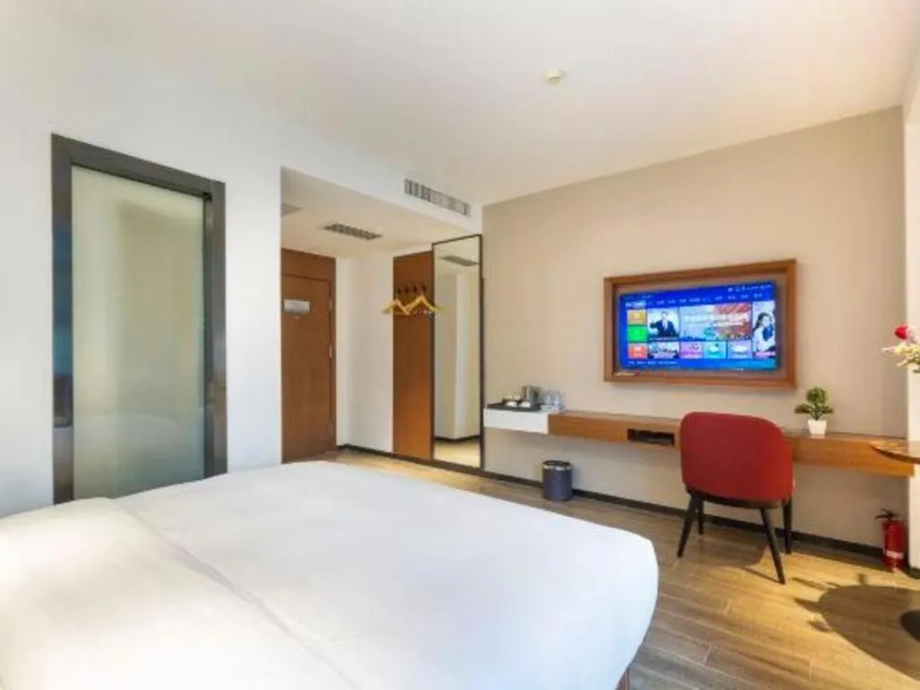 Bed in Borrman Hotel Guangzhou Southern Hospital Meihuayuan Metro Station