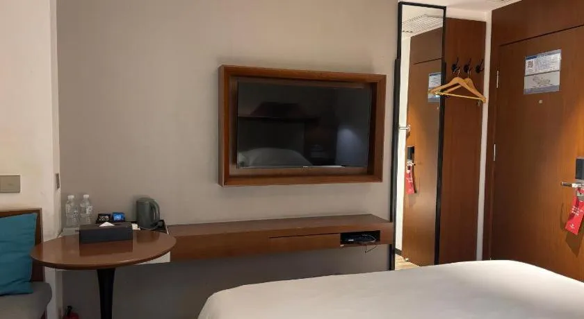 Bed in Borrman Hotel Guangzhou Southern Hospital Meihuayuan Metro Station