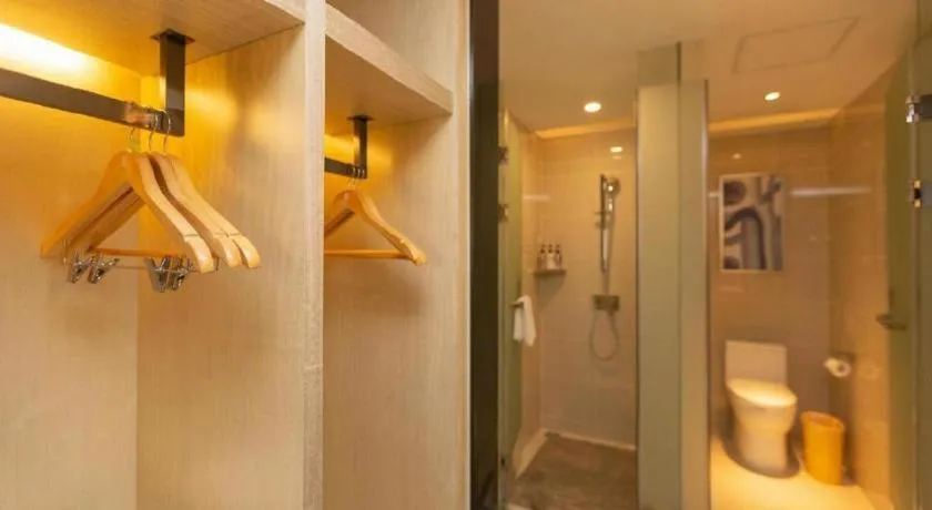 Echarm Hotel Shenzhen World Exhibition and Convention Center