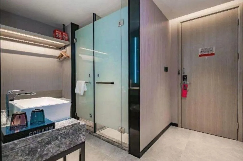 Echarm Hotel Shenzhen World Exhibition and Convention Center