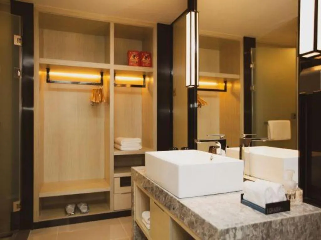 Echarm Hotel Shenzhen World Exhibition and Convention Center