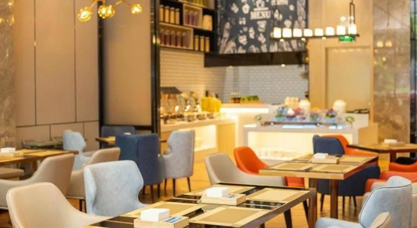 Echarm Hotel Shenzhen World Exhibition and Convention Center