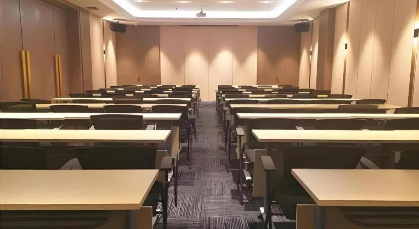 Echarm Plus Hotel Wuhan Wenhua Boulevard Dahualing Subway Statiom