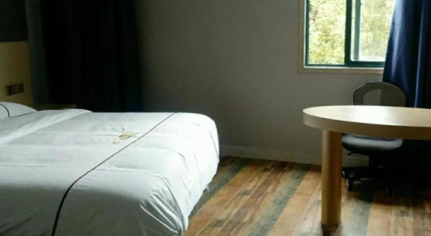 Bed in Shell Hotel Jiangsu Kunshan Lujia Town Youyi Road