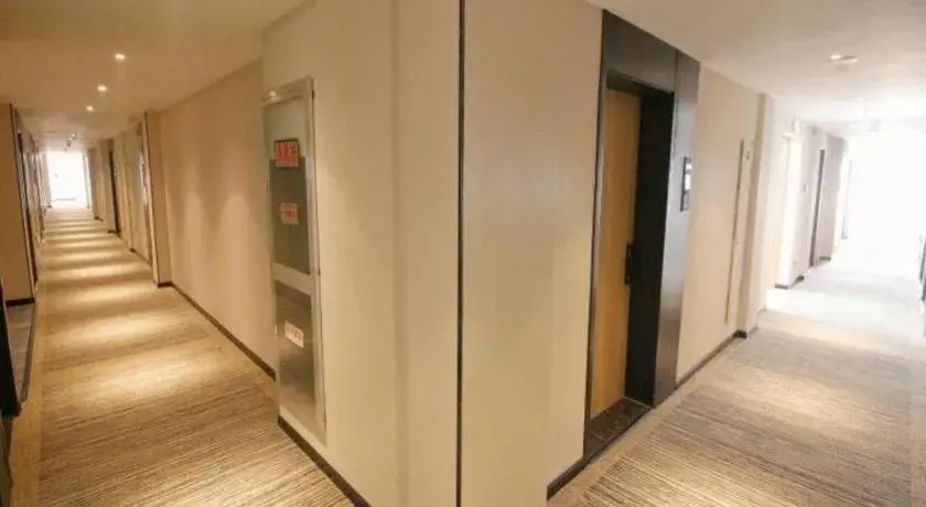 GreenTree Inn Express Suzhou Tai Lake Xukou Huadun Metro Station GreenTree Inn Express Suzhou Tai Lake Xukou Huadun Metro Station