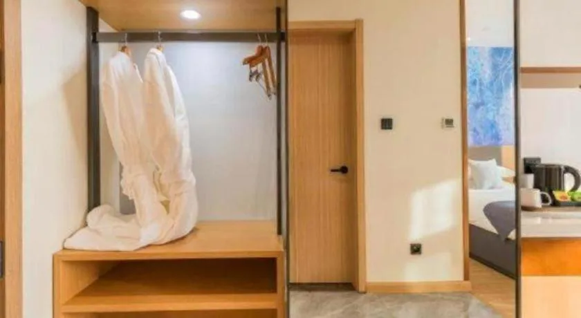 Bed in GreenTree Eastern Hotel Tianjin Dongli Development Zone Xinli Metro Station