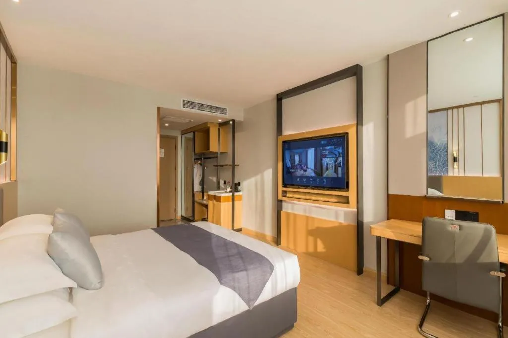 Bed in GreenTree Eastern Hotel Tianjin Dongli Development Zone Xinli Metro Station