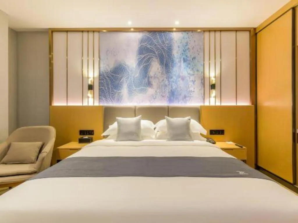 Bed in GreenTree Eastern Hotel Tianjin Dongli Development Zone Xinli Metro Station