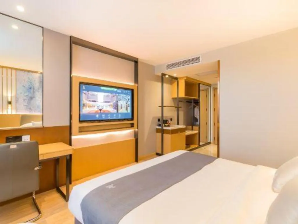 Bed in GreenTree Eastern Hotel Tianjin Dongli Development Zone Xinli Metro Station