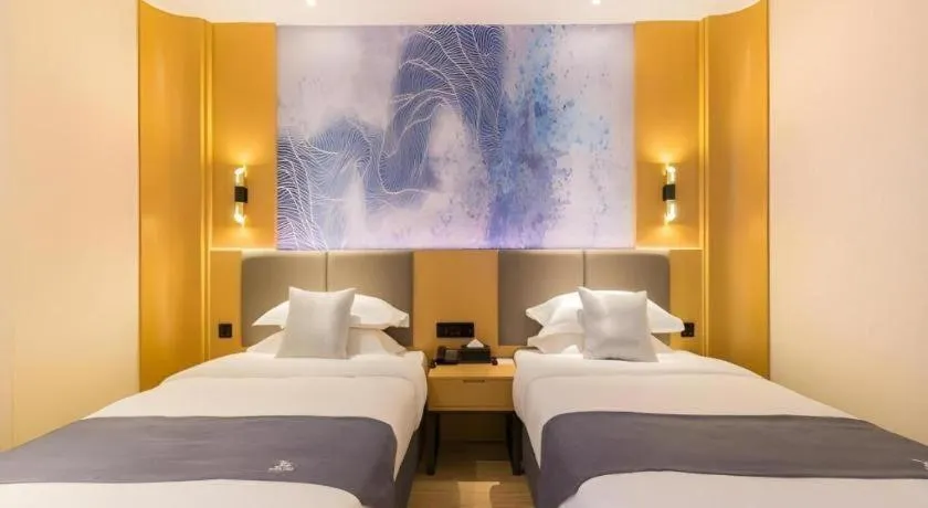 Bed in GreenTree Eastern Hotel Tianjin Dongli Development Zone Xinli Metro Station