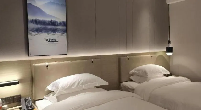 Bed in VX Hotel Hubei Wuhan Hongshan District 1st Guanggu Road