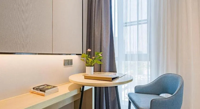 VX Hotel Hubei Wuhan Hongshan District 1st Guanggu Road