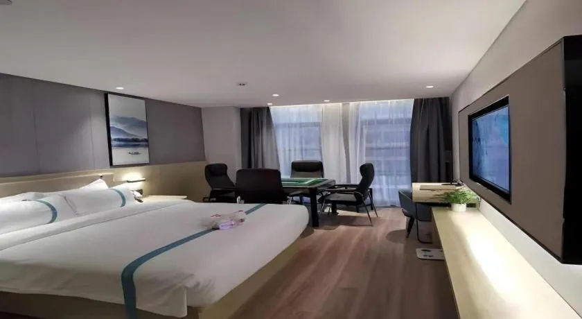 Bed in VX Hotel Hubei Wuhan Hongshan District 1st Guanggu Road