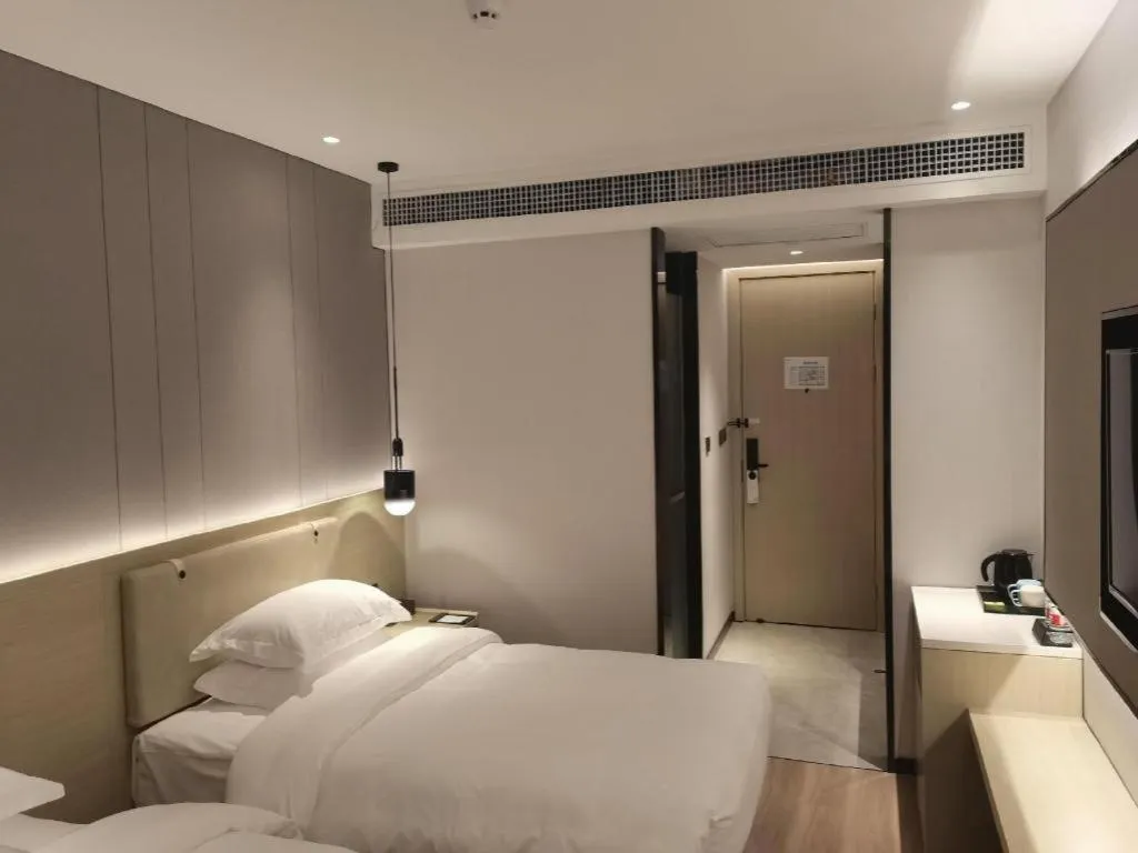 Bed in VX Hotel Hubei Wuhan Hongshan District 1st Guanggu Road