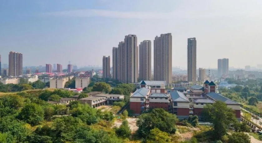 VX Hotel Hubei Wuhan Hongshan District 1st Guanggu Road