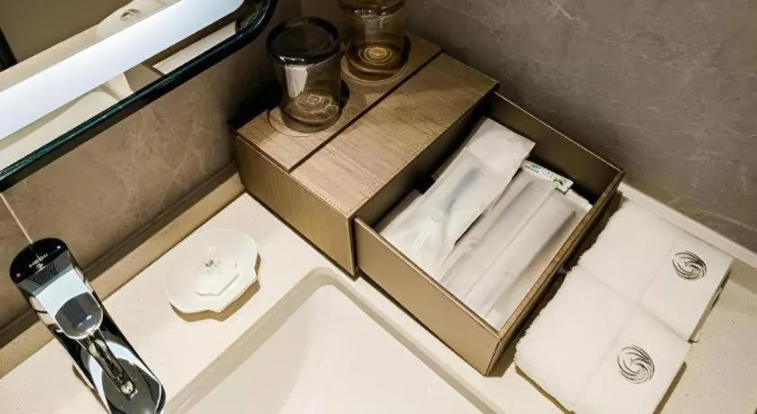 VX Hotel Hubei Wuhan Hongshan District 1st Guanggu Road